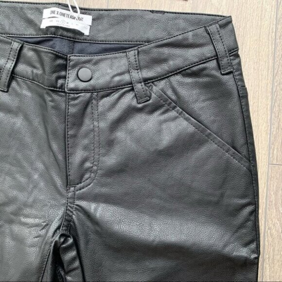 Free People One Teaspoon Pant Faux Leather Knee slit Straight Leg Black Size S - Picture 5 of 16